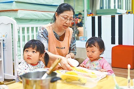 
台北市政府獨家推出2至3歲育兒補助方案，預估有7000名幼兒受惠。（本報資料照片）
 