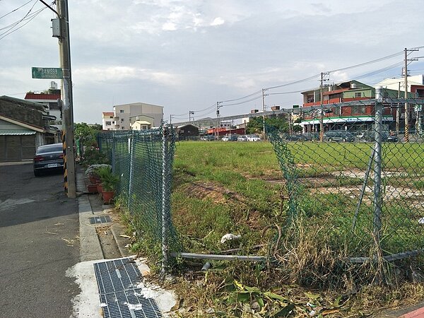 台南市政府將在永康精忠二村推出只租不賣的社會住宅，圖為基地現場。圖／都發局提供
