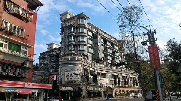 黃鐙輝　湯泉一號