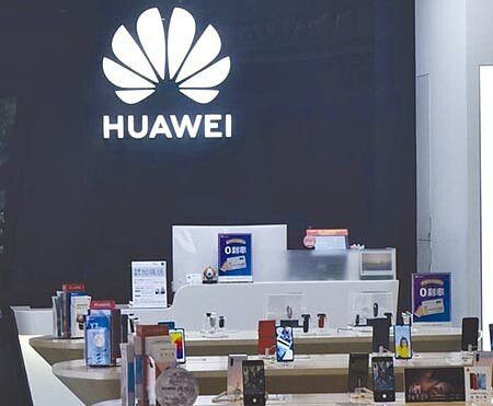 
鴻海、偉創力受惠華為手機第一季銷量獨強，智慧型手機組裝廠排名分居二、三。圖／本報資料照片
 