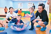 蔡政府喊育兒津貼加碼　準公幼恐陷危機？