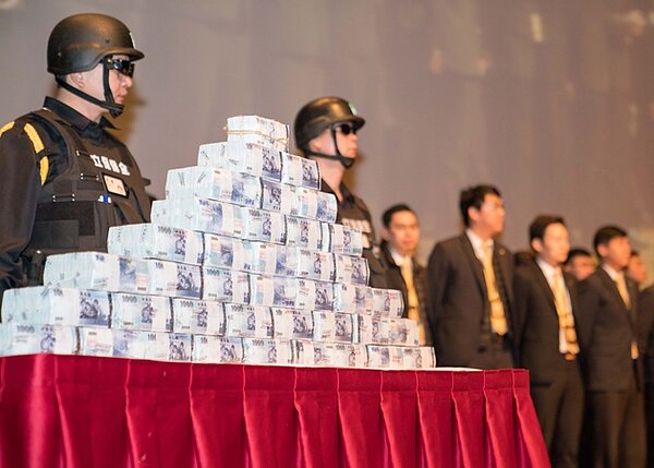 永慶房屋幸福成家基金不論年資，業績達標都可獲得。圖／永慶房屋提供