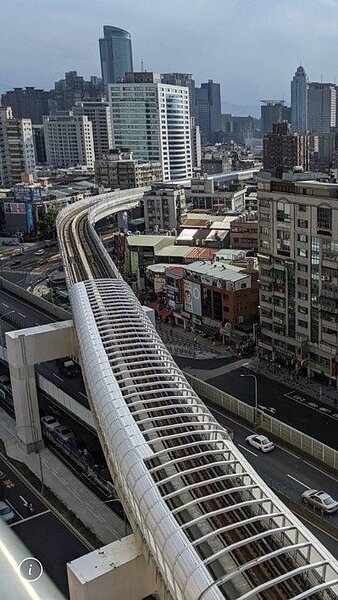 新埔民生站周邊住戶要求將隔音牆開口由6公尺縮小到2公尺。圖/新北捷運局提供