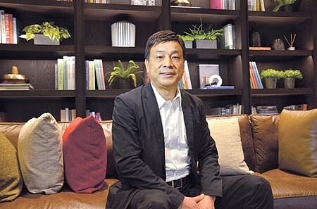 潤泰新董座簡滄圳。圖/鄭啟明