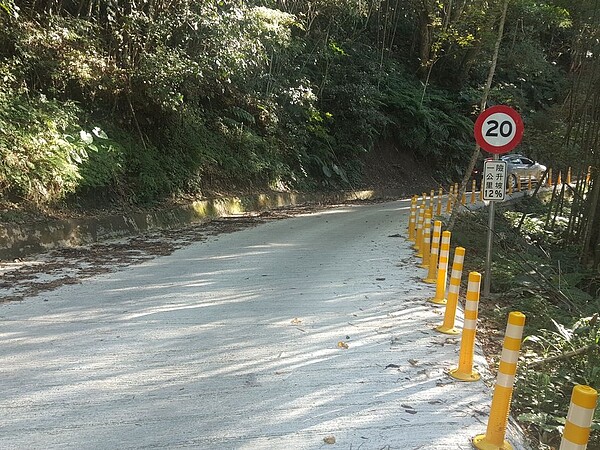 司馬庫斯道路改善工程提前完工,即起已經開放道路通行。圖/新竹縣原民處提供