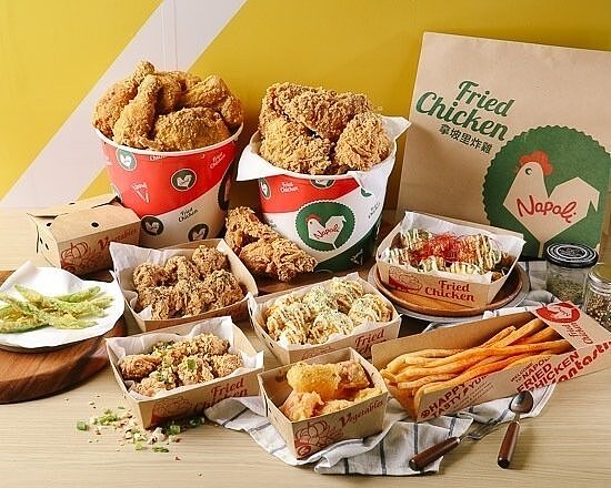 拿坡里炸雞店。圖/拿坡里提供