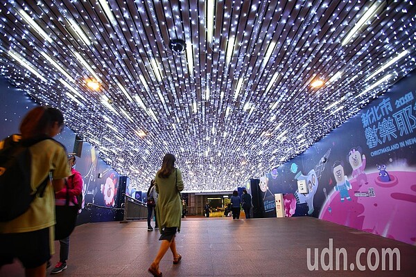 下周二、三東北季風又減弱,各地晴朗穩定,氣溫大幅回升。這代表今年會有一個「溫暖如春」的耶誕節。圖/聯合報資料照片