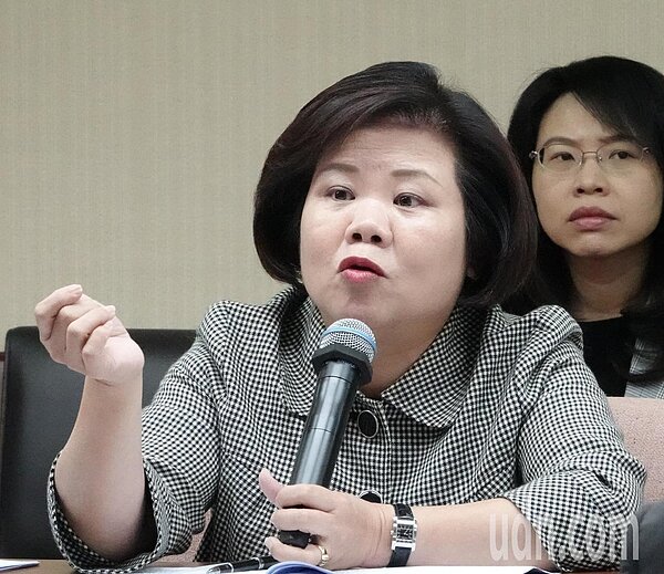 台灣女性民意代表、主管及經理人員比率27.9%,十年來上升10個百分點。圖為勞動部長許銘春。聯合報系資料照