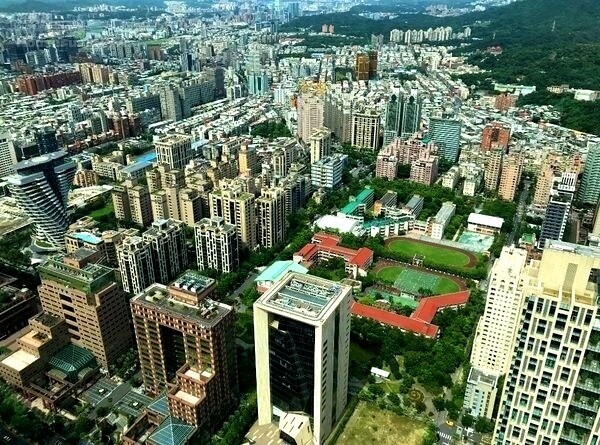 同社區的同樓層實價登錄價格相差140萬,背後原因令人好奇。圖/好房網News新聞資料照