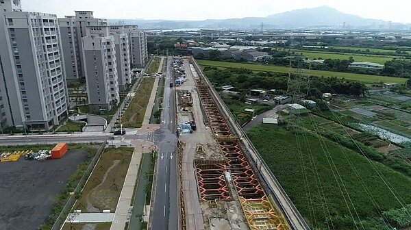 台北市政府進行福國路延伸工程,預計於111年10月底完工。台北市政府提供
