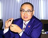 花50元賺到7.7億元！他買彩券中獎鹹魚大翻身