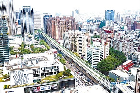 房市買氣回溫,六都交易量1至7月年增8.2%,其中,台中市7月交易量年增34.5%,穩居六都之冠。(本報資料照片)