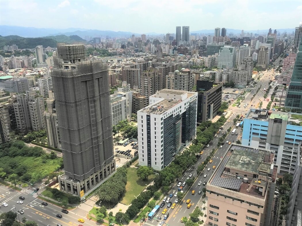 自本月25日起,在台北地政雲實價查詢網站,率先將實價資訊揭露地號或門牌區間,從原本30號縮小為10號。記者游智文/攝影