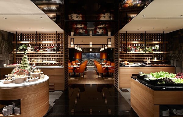 ROBINS Grill 將廣受饕客們喜愛的沙拉吧與甜點吧分別獨立。圖／台北晶華酒店提供