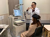 過勞睡不好恐變笨　醫提7招預防、改善過勞