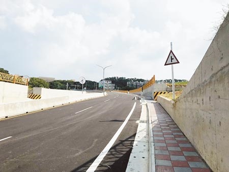 直通工研院的道路2019年9月完工，也是縣長楊文科任內重大交通建設之一。圖／記者莊旻靜攝影