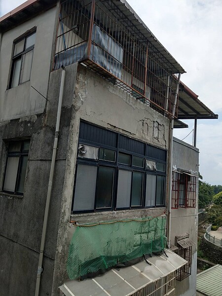 社區住戶房屋外觀現況。圖/新北市政府提供