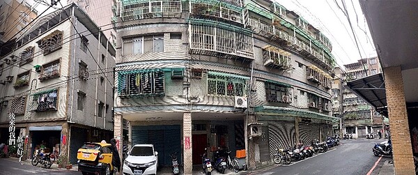 永和永貞路都更案件未動工前貌。圖/新北城鄉局提供