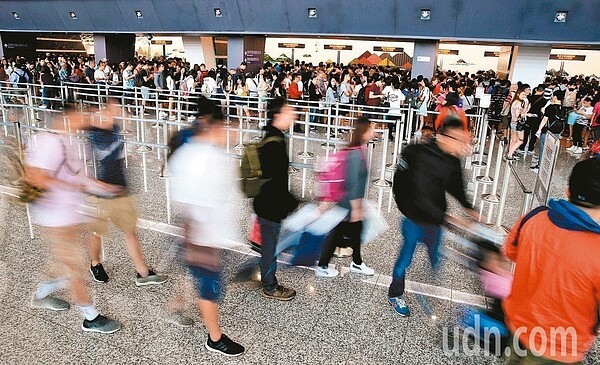 去年8月起,大陸限縮自由行旅客來台,對台灣觀光造成衝擊。示意圖。圖/聯合報資料照片