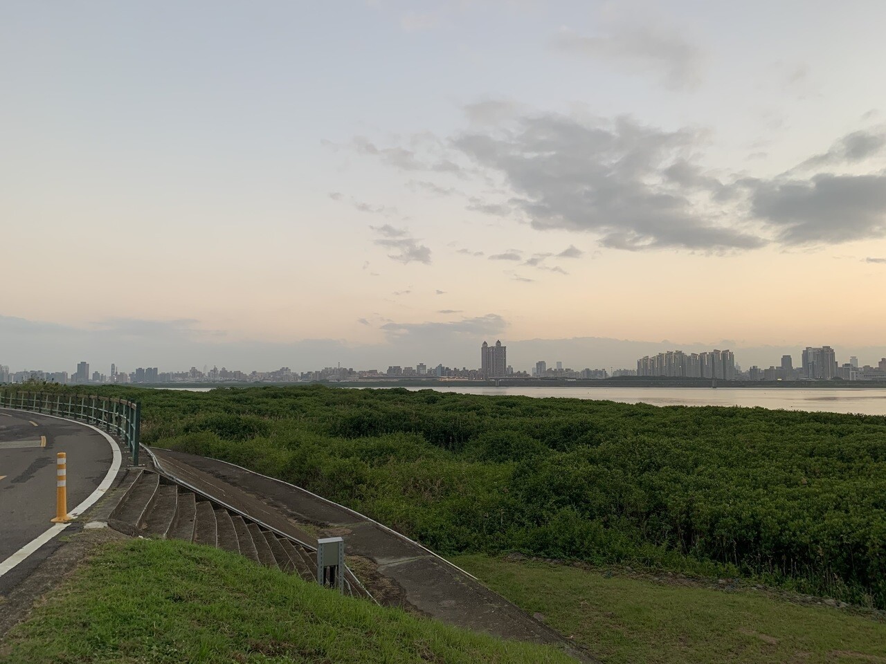 北市府推動社子島開發案,近期公布擬將7.9公頃「行水區」變成「河川區」。記者張世杰/攝影