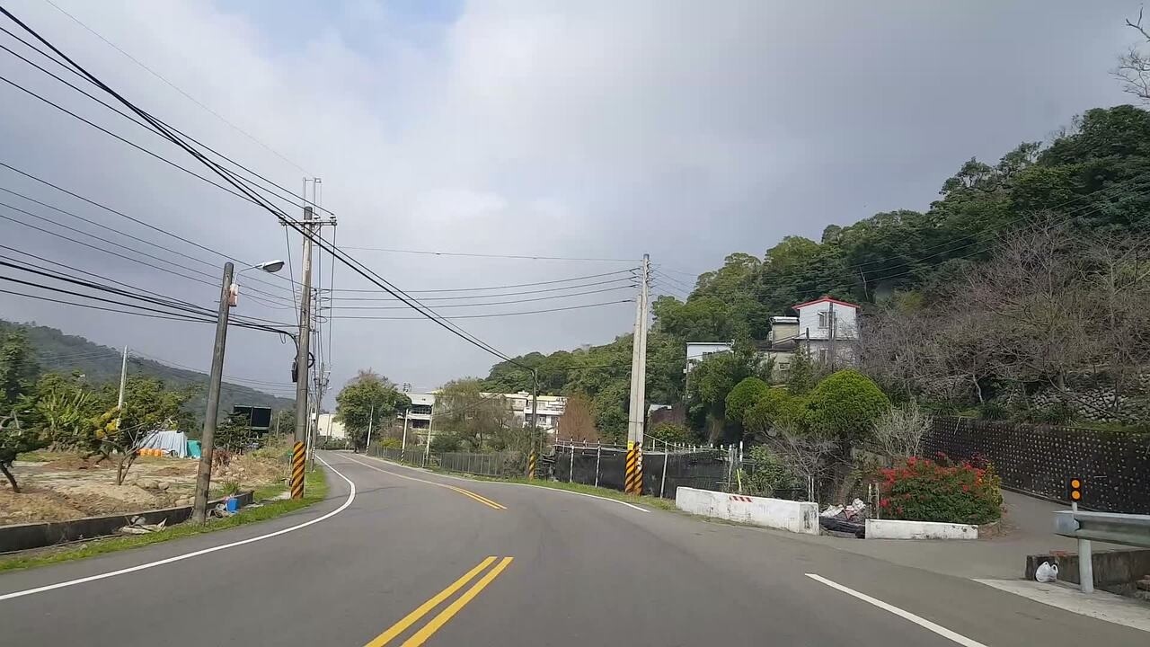 台13線銅鑼外環道以南到三義鐵路陸橋的路段,長約3公里,目前僅2車道,地方盼採取原線拓寬,其中三義陸橋段小範圍改線約625公尺。記者胡蓬生/攝影