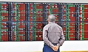 台股20日封關　抱股迎金鼠