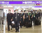 武漢肺炎疫情嚴峻　旅客及機組員戴口罩比例增加
