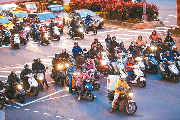 環保署機車汰舊換新補助擴大。圖/聯合報系資料照