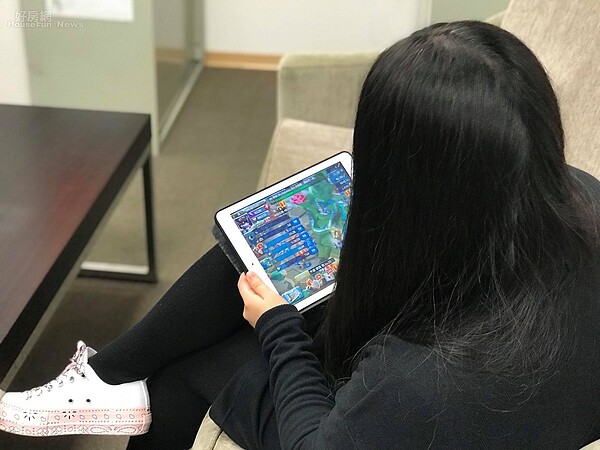 防疫宅經濟發酵,A股網路遊戲類股鼠年開市後普漲。圖/好房網News記者黃暐迪攝影