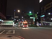 高市1年補助公車業者8.3億　議員促檢討路線、站點設置