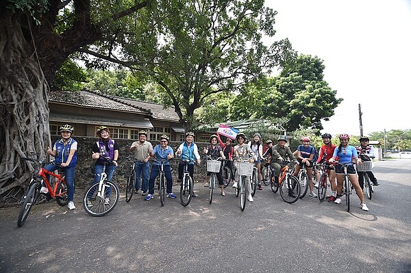 今年「乘風而騎」將帶大家玩樂旗山岡山與鳳山。圖／高雄市觀光局提供