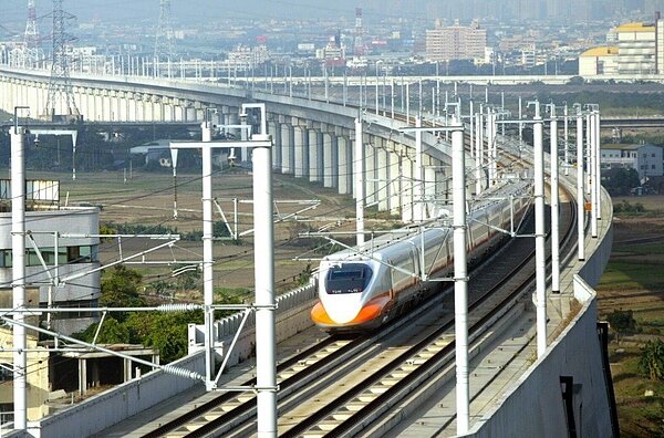 入手「鐵道宅」擔心噪音問題,在網上討論熱烈。圖/聯合報系資料照片