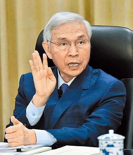 中央銀行總裁楊金龍拋出「M2目標區不再年年設」的構想,最快第4季理監事會成案。(本報資料照片)