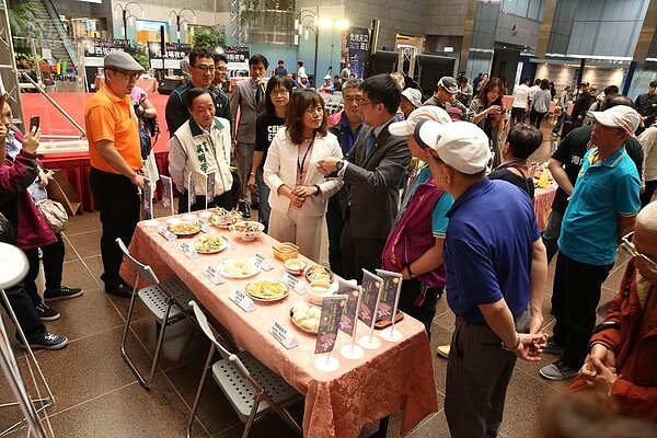 台北市場處公布網路票選夜市美食TOP10