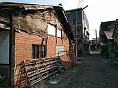 17件違建經費不足無法拆？　嘉縣府：無立即危險列管中