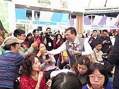 桃園食安嘉年華登場　鄭文燦籲衛福部設食品檢驗中心