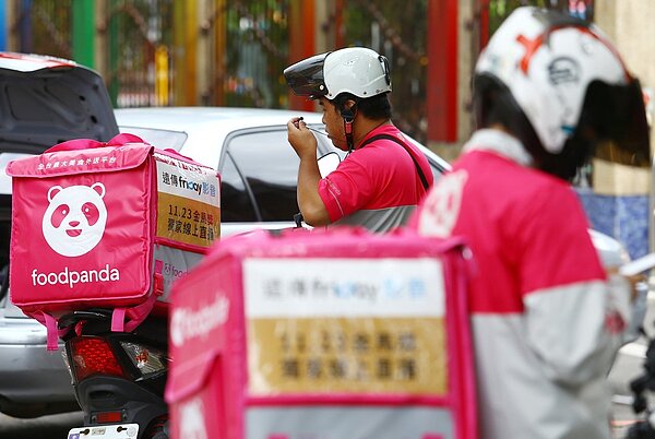 foodpanda表示,若民眾對App價格標示有疑義,可隨時來信foodpanda,公司將立刻調查。 記者杜建重/攝影