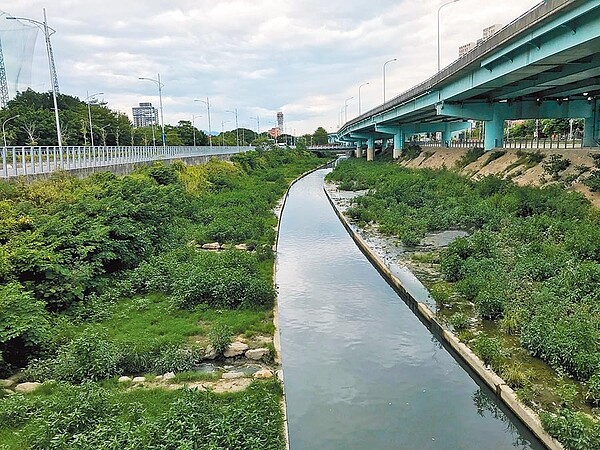 浮洲都市計畫，關係在地發展與湳仔溝整治。（新北市水利局提供／葉德正新北傳真）