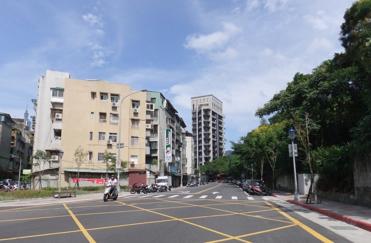 臥龍街 記者游智文/攝影