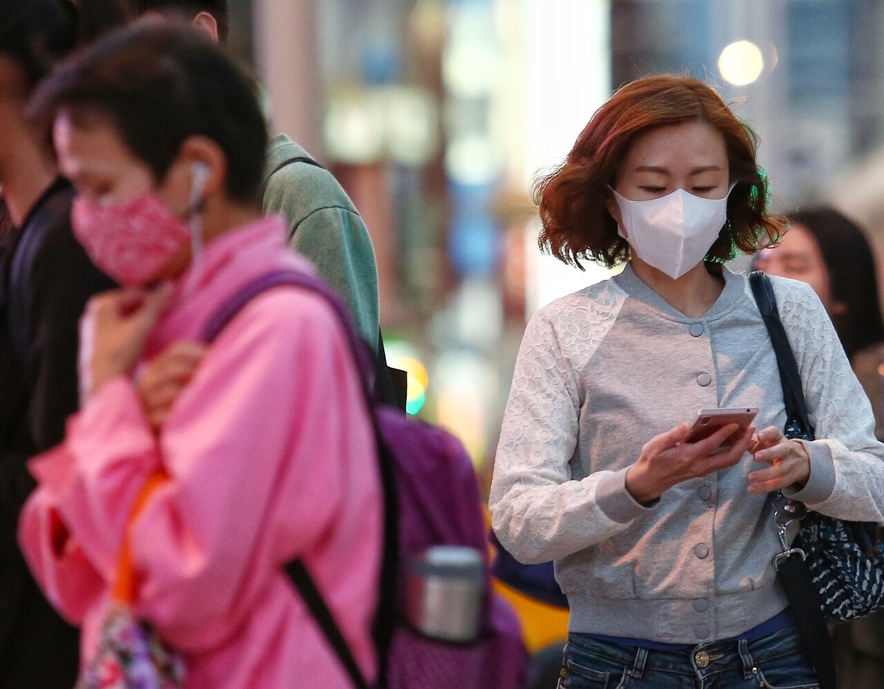 14日東北季風增強，冷空氣將從大陸北方南下，空氣品質可能受冷空氣挾帶霾害有所變化。