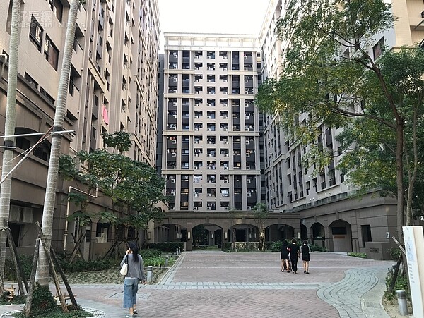 日勝生在新北市中和推出的樂齡宅「樂陶居」,目前呈現滿租狀態。好房網News記者李彥穎攝