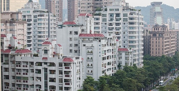 舊制老屋移轉放寬適用範圍後,有助房市換屋潮。圖/本報資料照片