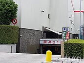 黑色購物節加碼7天　美式賣場開門半小時卻有點冷清