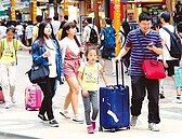 10月陸客來台大降5成　影響國際旅客年減2.2％