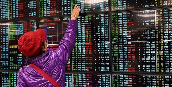 銅板股活蹦亂跳,維繫台股多頭人氣!中時報系資料照