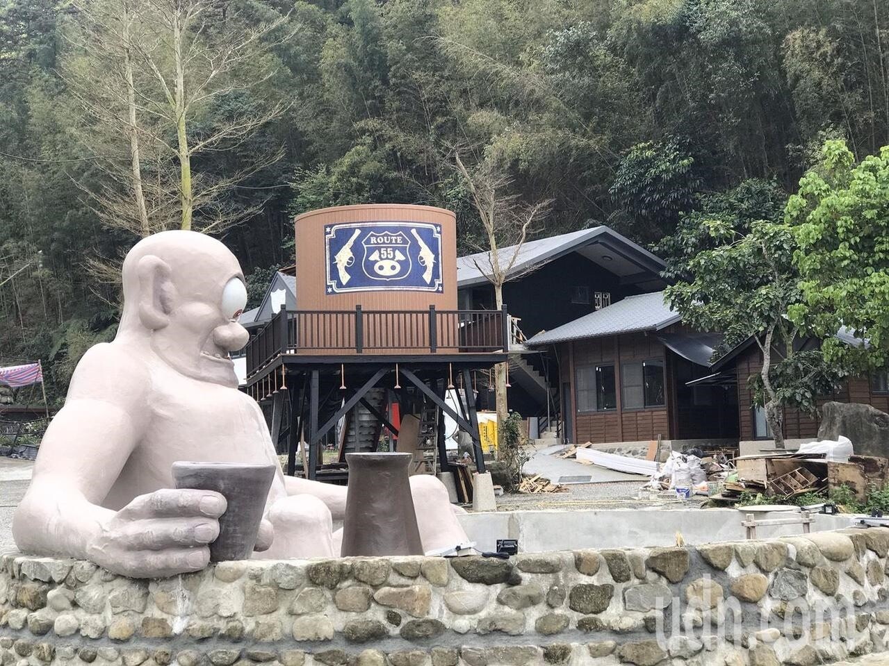 妖怪村現任總經理林志穎將隨同伯父林光演退休,離開經營團隊,重新打造好呆庄的事業第二春。記者黑中亮/攝影