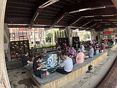 泡腳也要防疫！北投溫泉公園採實名制、限人數