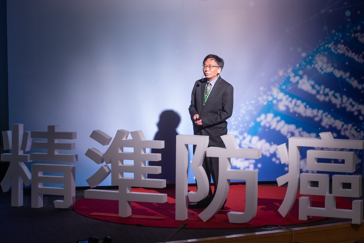 台大公衛學院副院長陳秀熙說,AI大數據讓更多癌友能夠接受精準醫療,治療效果更好。記者季相儒/攝影