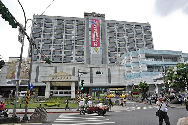 母親節專題照,萬芳醫院,萬芳社區。(好房News記者陳韋帆/攝影)