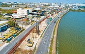 桃捷綠線高架施工　三民路縮減